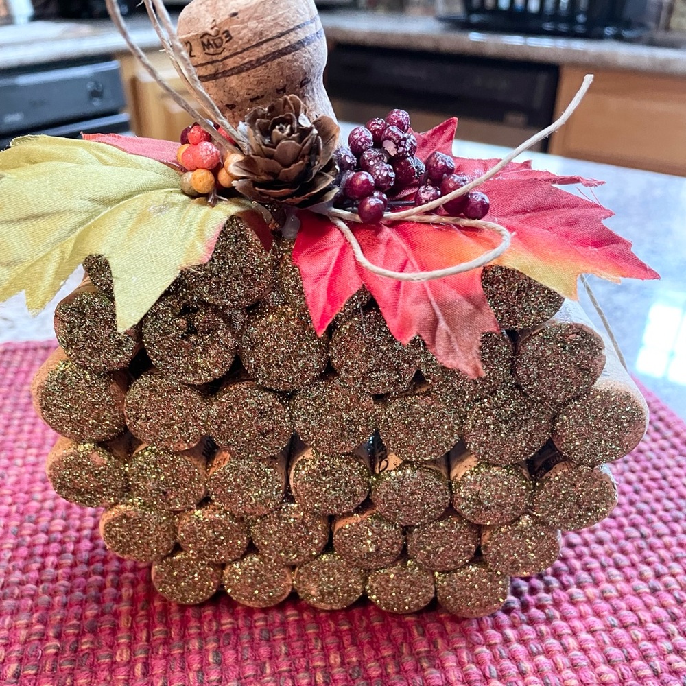 Wine Cork Glittery Pumpkins